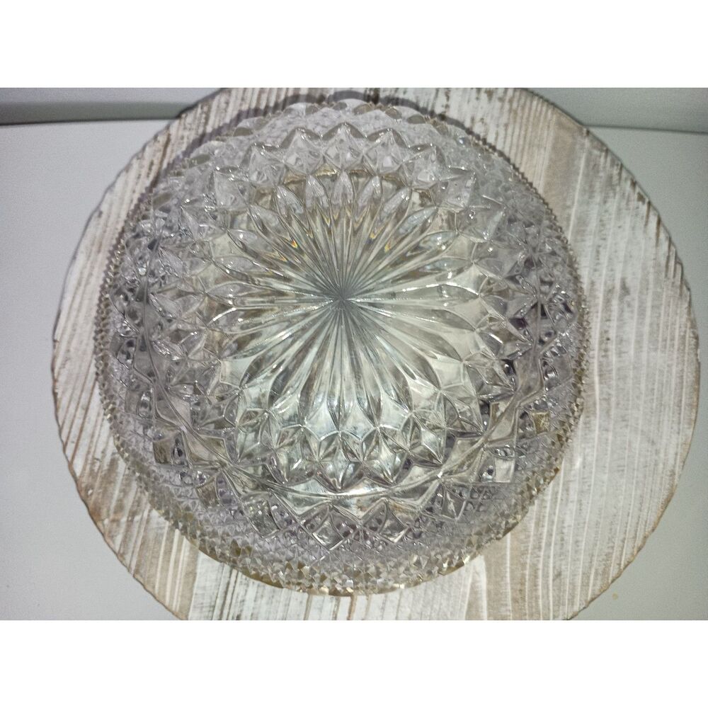 Vintage - Two Cut Glass Serving Bowls with Silver-Plated Rims Pre-Owned) - Picture 4 of 10